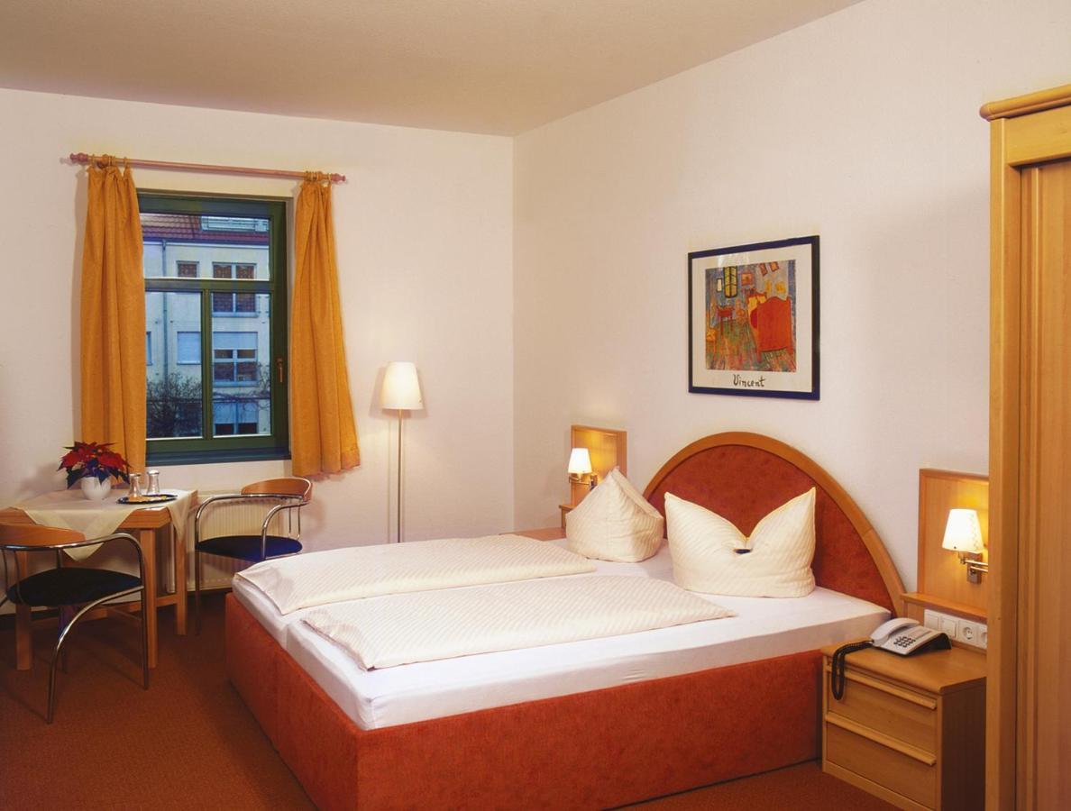 Hotel Gutshof Hauber Dresda Esterno foto