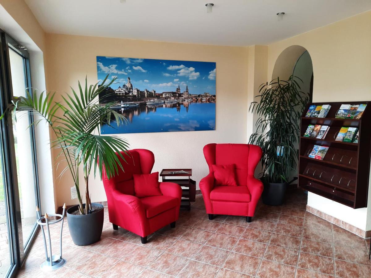 Hotel Gutshof Hauber Dresda Esterno foto